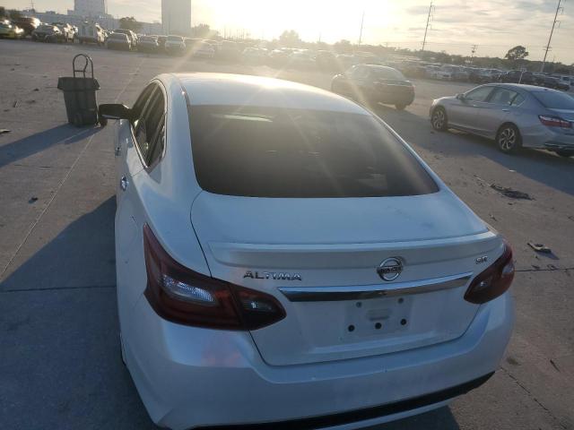 1N4AL3AP9HC499261 - 2017 NISSAN ALTIMA 2.5 WHITE photo 6