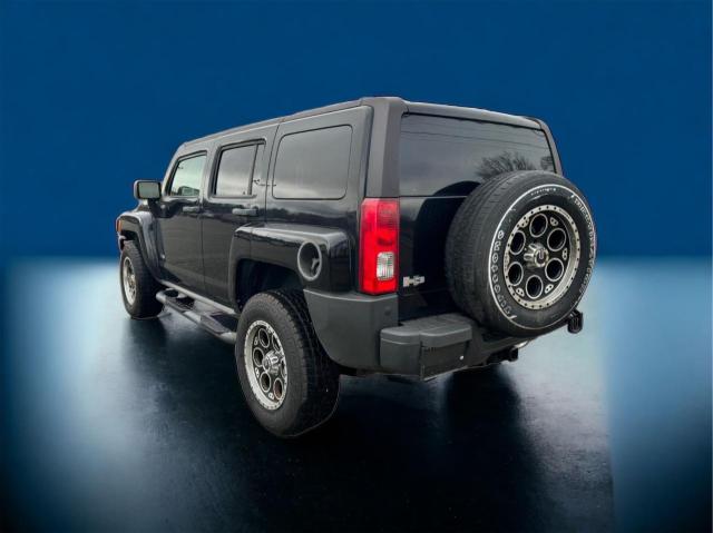 5GTDN136X68226008 - 2006 HUMMER H3 BLACK photo 3