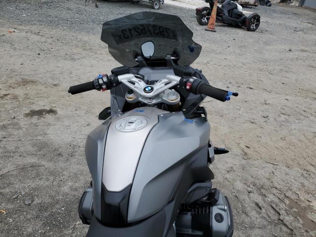 WB10A1504GZ378790 - 2016 BMW R1200 RS GRAY photo 5