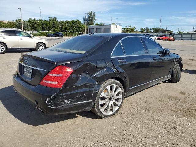 WDDNG7BB6BA396558 - 2011 MERCEDES-BENZ S 550 BLACK photo 3