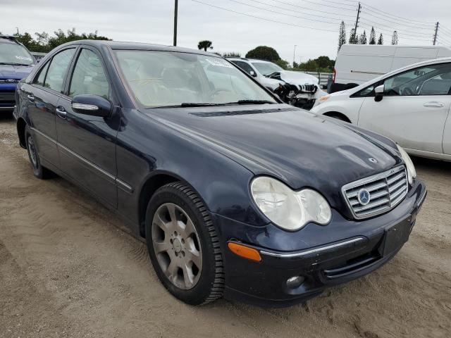 WDBRF92HX6F792479 - 2006 MERCEDES-BENZ C 280 4MATIC BLUE photo 4