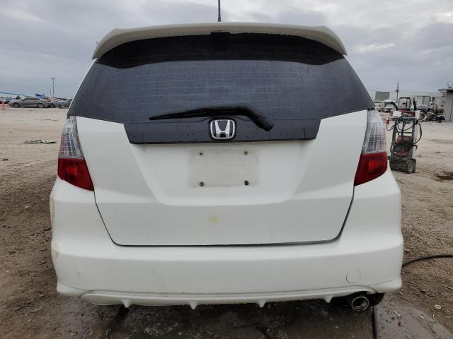 JHMGE88439S009989 - 2009 HONDA FIT SPORT WHITE photo 6