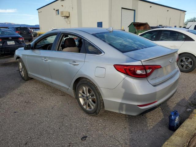 5NPE24AF5GH374725 - 2016 HYUNDAI SONATA SE SILVER photo 2