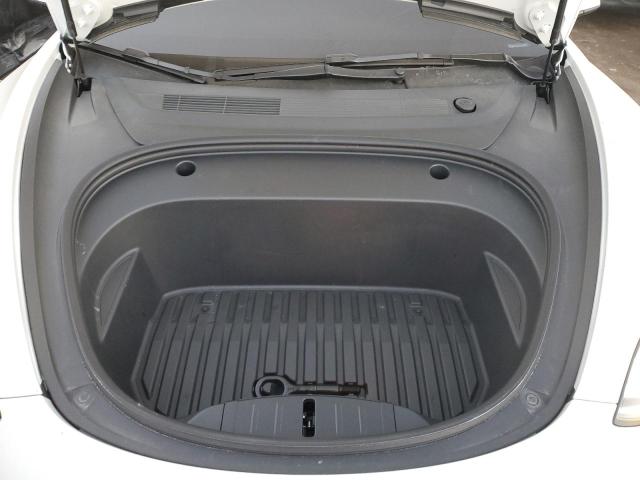 5YJ3E1EB7NF244462 - 2022 TESLA MODEL 3 Blanc photo 11