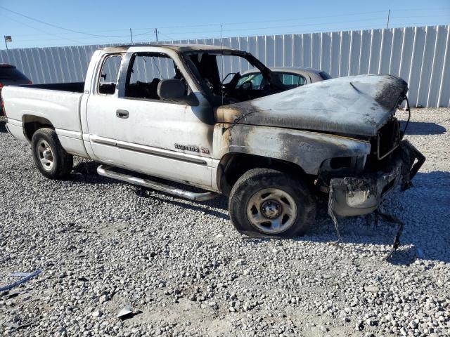 1B7HC13YX1J521904 - 2001 DODGE RAM 1500 WHITE photo 4