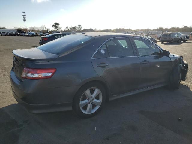 4T1BF3EK6AU046571 - 2010 TOYOTA CAMRY BASE GRAY photo 3