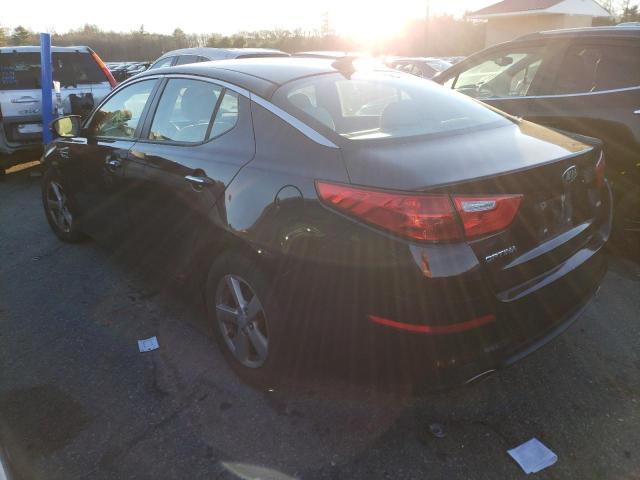 5XXGM4A73FG390475 - 2015 KIA OPTIMA LX MAROON photo 2