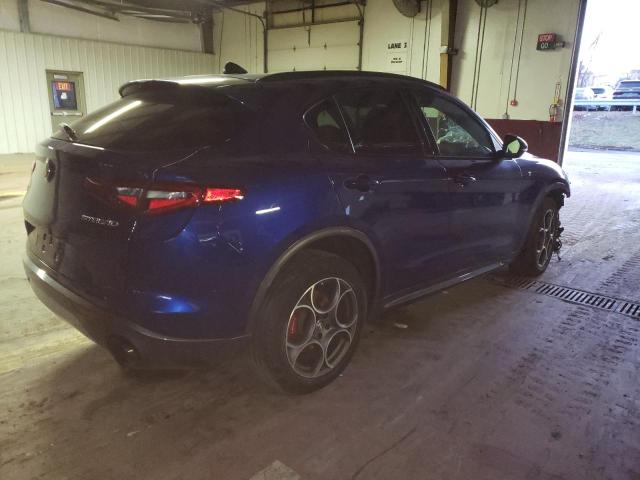 ZASPAKBN2N7D42314 - 2022 ALFA ROMEO STELVIO TI BLUE photo 3