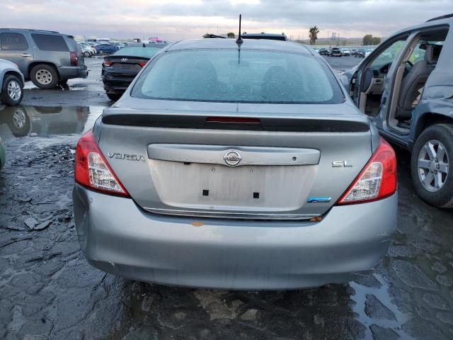 3N1CN7AP7DL878751 - 2013 NISSAN VERSA S GRAY photo 6