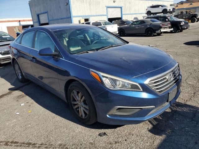 5NPE24AF1HH461734 - 2017 HYUNDAI SONATA SE BLUE photo 4