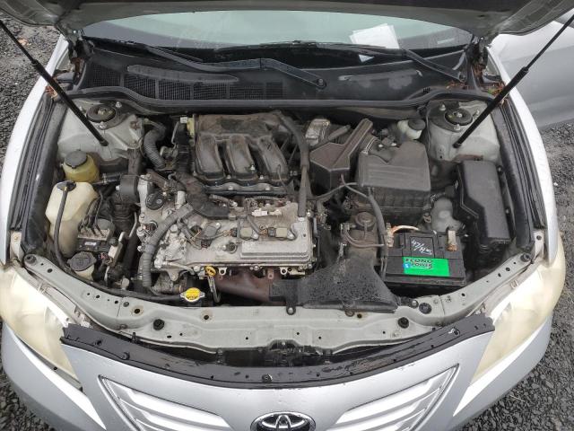 4T1BK46KX7U512303 - 2007 TOYOTA CAMRY LE SILVER photo 11