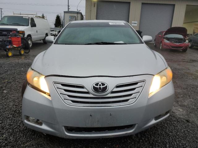 4T1BK46KX7U512303 - 2007 TOYOTA CAMRY LE SILVER photo 5