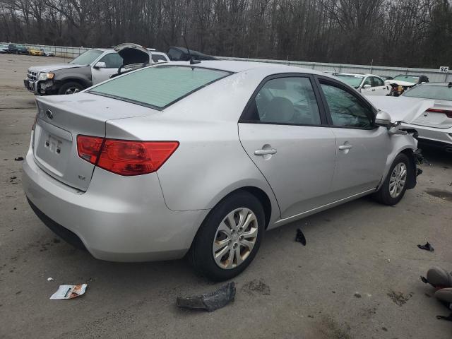 KNAFU4A21C5496128 - 2012 KIA FORTE EX SILVER photo 3