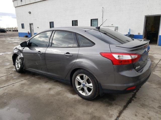 1FAHP3F26CL250697 - 2012 FORD FOCUS SE GRAY photo 2