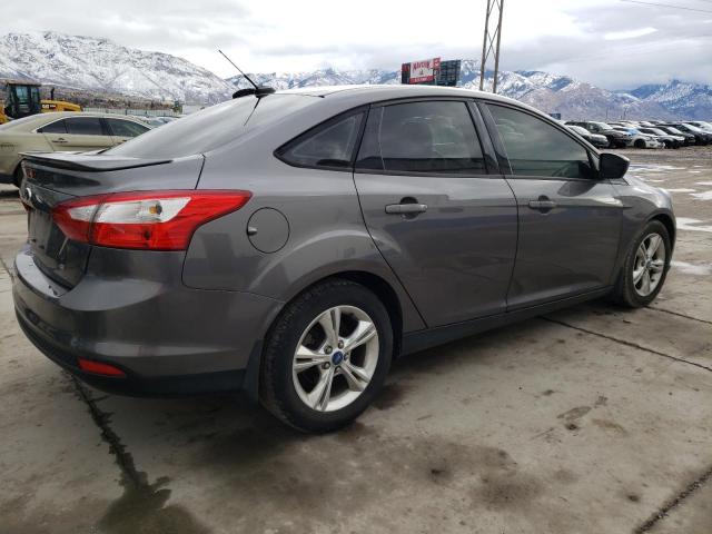 1FAHP3F26CL250697 - 2012 FORD FOCUS SE GRAY photo 3