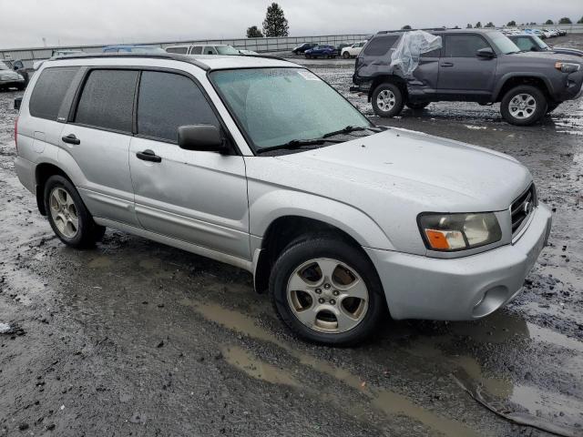 JF1SG65694H718437 - 2004 SUBARU FORESTER 2.5XS SILVER photo 4