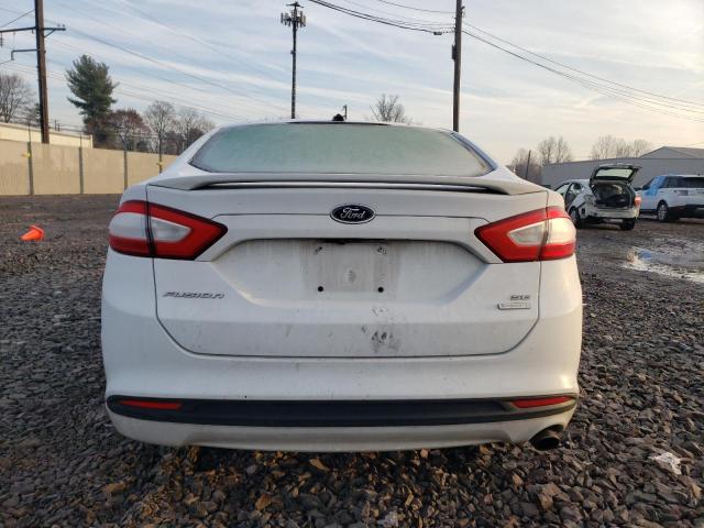 3FA6P0HR2DR374873 - 2013 FORD FUSION SE WHITE photo 6