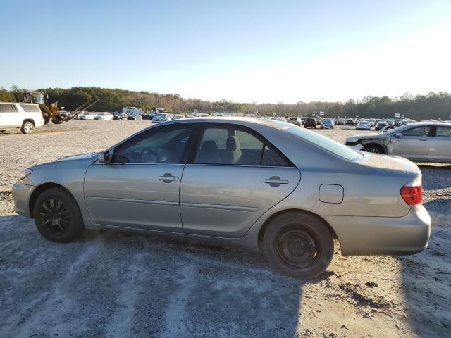 4T1BE32K85U550861 - 2005 TOYOTA CAMRY LE SILVER photo 2
