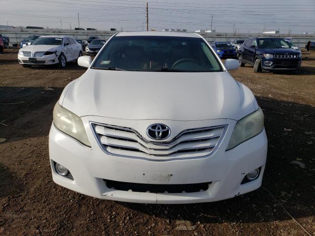 4T4BF3EK0BR171461 - 2011 TOYOTA CAMRY BASE WHITE photo 5