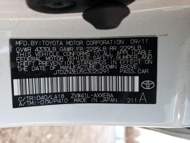 JTDZN3EU5C3025291 - 2012 TOYOTA PRIUS V WHITE photo 12