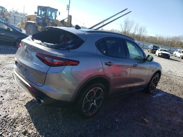 ZASPAKBN4K7C65053 - 2019 ALFA ROMEO STELVIO TI GRAY photo 3