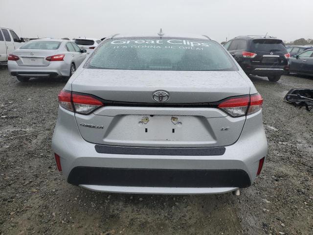 5YFEPMAE0MP218146 - 2021 TOYOTA COROLLA LE SILVER photo 6