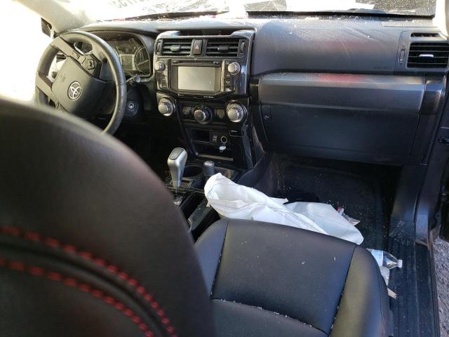 JTEBU5JRXJ5560695 - 2018 TOYOTA 4RUNNER SR5/SR5 PREMIUM ნაცრისფერი ფოტო 8