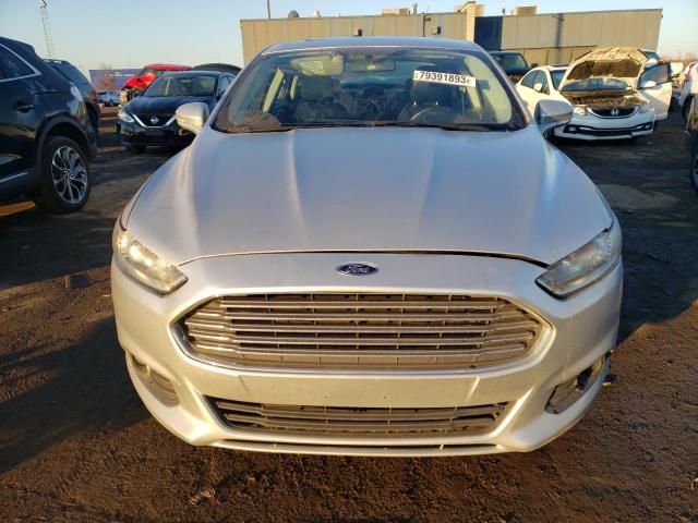 3FA6P0T99FR187821 - 2015 FORD FUSION SE SILVER photo 5