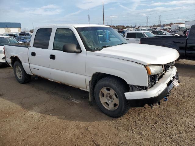 2GCEC13ZX61348835 - 2006 CHEVROLET SILVERADO C1500 WHITE photo 4