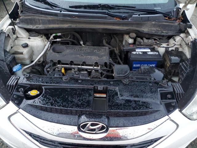 KM8JU3AC4CU441867 - 2012 HYUNDAI TUCSON GLS WHITE photo 11