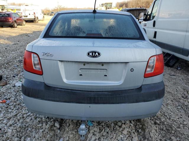 KNADE223996445446 - 2009 KIA RIO BASE SILVER photo 6