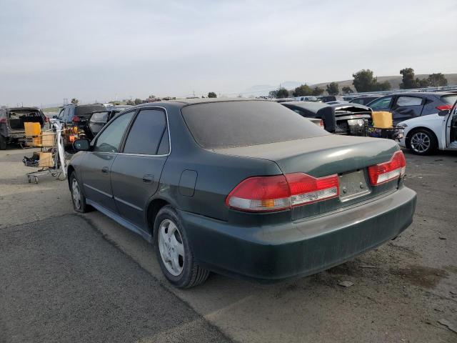 JHMCG66531C004864 - 2001 HONDA ACCORD LX GREEN photo 2