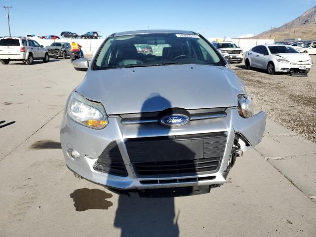 1FADP3K21DL245929 - 2013 FORD FOCUS SE SILVER photo 5