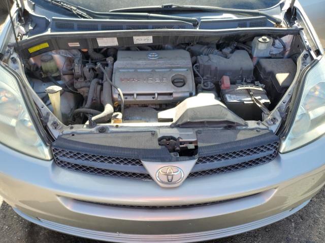 5TDZA22C94S181383 - 2004 TOYOTA SIENNA XLE SILVER photo 12