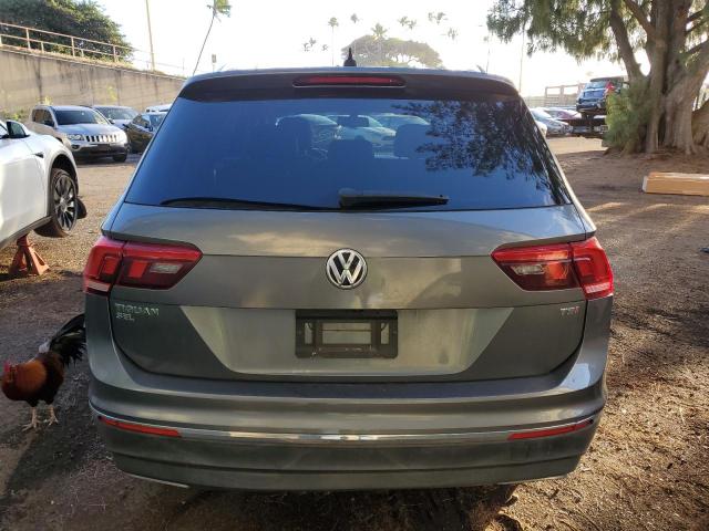 3VV3B7AX1JM046903 - 2018 VOLKSWAGEN TIGUAN SE CHARCOAL photo 6