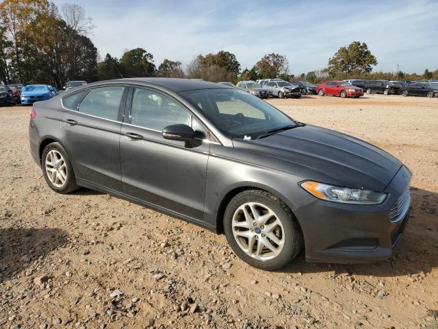 3FA6P0H7XFR265580 - 2015 FORD FUSION SE GRAY photo 4