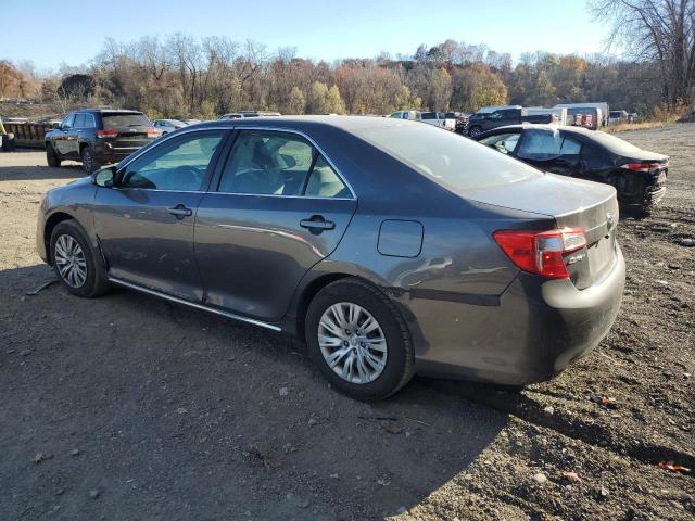 4T1BF1FKXDU291574 - 2013 TOYOTA CAMRY L GRAY photo 2