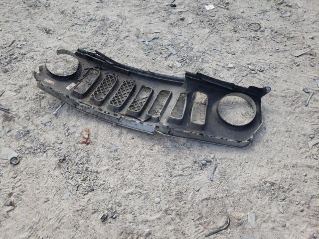 1J4NT1GAXBD230300 - 2011 JEEP PATRIOT SPORT SILVER photo 13