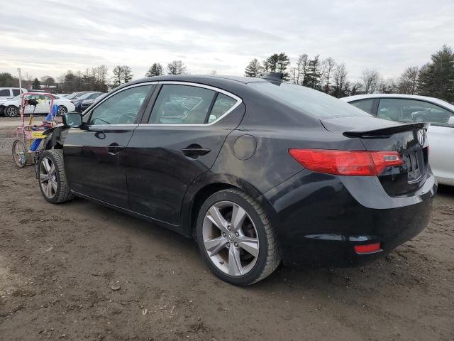 19VDE1F73DE013618 - 2013 ACURA ILX 20 TECH BLACK photo 2
