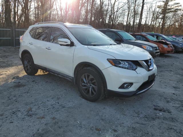 5N1AT2MV8GC923764 - 2016 NISSAN ROGUE S WHITE photo 4