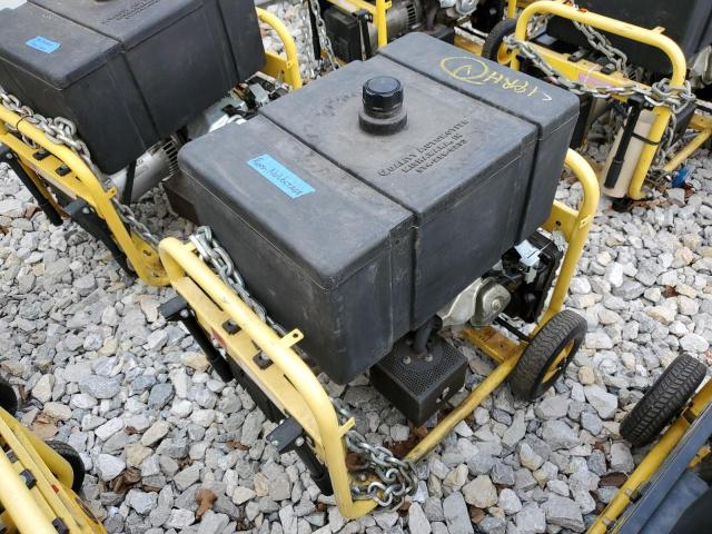 2007E001684 - 2007 MCCL GENERATOR YELLOW photo 2