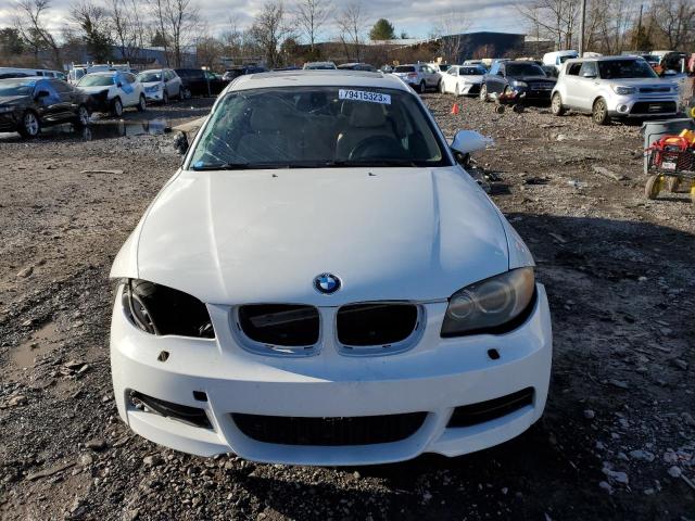 WBAUC73589VK95399 - 2009 BMW 135 I WHITE photo 5