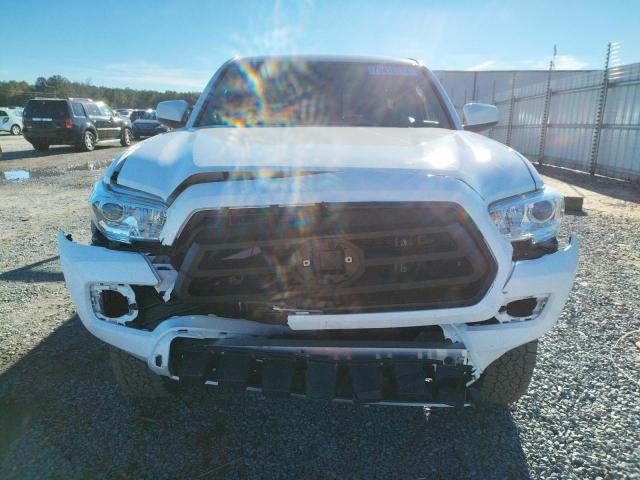 3TYSZ5AN2PT136017 - 2023 TOYOTA TACOMA ACCESS CAB WHITE photo 5