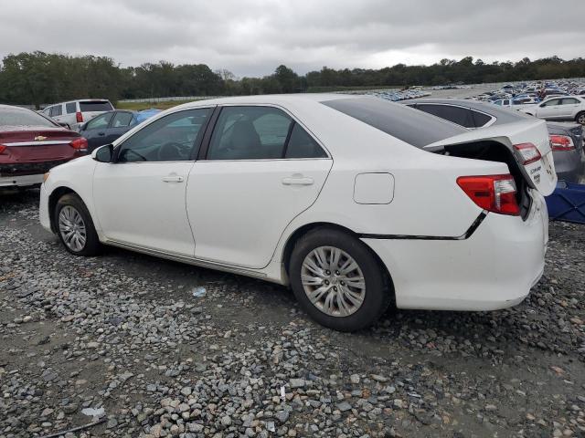 4T1BF1FK8CU501362 - 2012 TOYOTA CAMRY BASE WHITE photo 2