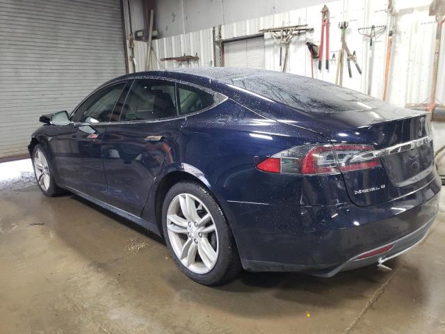 5YJSA1CN1DFP20675 - 2013 TESLA MODEL S BLUE photo 2