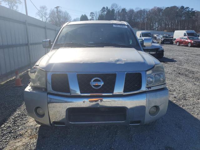 1N6AA07B64N521965 - 2004 NISSAN TITAN XE SILVER photo 5