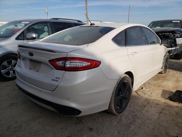 3FA6P0H9XGR105217 - 2016 FORD FUSION SE WHITE photo 3