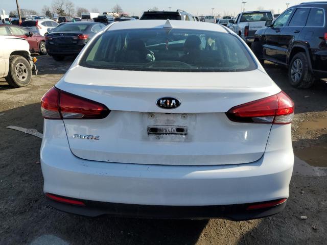 3KPFL4A74JE211487 - 2018 KIA FORTE LX WHITE photo 6