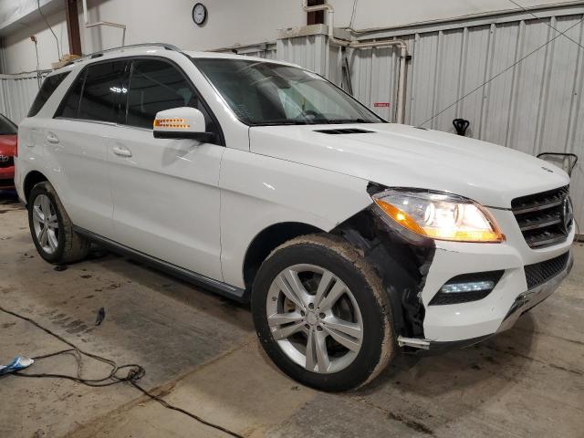 4JGDA5HB6FA511177 - 2015 MERCEDES-BENZ ML 350 4MATIC WHITE photo 4