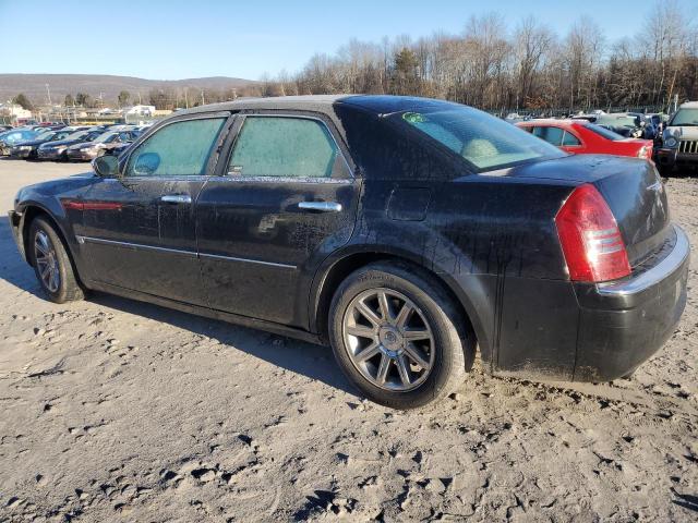 2C3AA63H15H608798 - 2005 CHRYSLER 300C BLACK photo 2